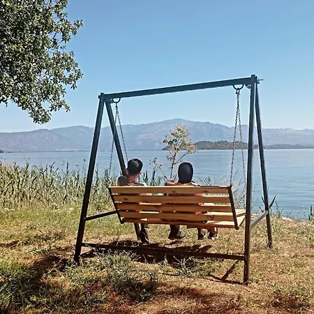 Eses Camping Bungalov Οργανωμένο κάμπινγκ *